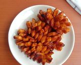 Foto langkah ke 5 dari resep Sosis bakar mekar.