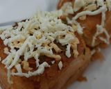 A picture of step 4 of Masala Chessy Pav.