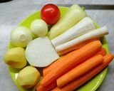 Húsleves pulykaszárnyból recept fázis 1 fotója