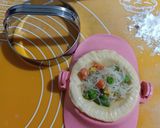 Foto langkah ke 4 dari resep Pastel isi Sayuran Bihun.