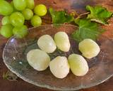 Japanese Muscat Mochi recipe step 6 photo