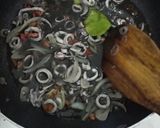 Foto langkah ke 6 dari resep Tumis Cumi Sederhana.