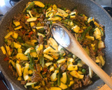 Foto del paso 2 de la receta: Budín de verduras y carne
