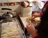 Foto del paso 4 de la receta: Torta fácil con manzanas con 20 cucharadas