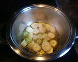 Foto del paso 3 de la receta: Sopa de ajo tierno francés