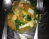 Foto langkah ke 6 dari resep Bihun goreng enak.
