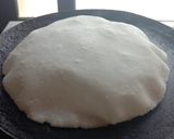 तांदळाची भाकरी (tandalachi bhakari recipe in marathi) रेसिपी स्टेप 3 फोटो