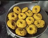 A picture of step 7 of Lauki Donut Muthiya (Gujarati Muthiya).