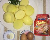 Foto langkah ke 1 dari resep Perkedel Kentang Kornet ala Mama.