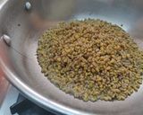 A picture of step 2 of Papad Methi sabji.
