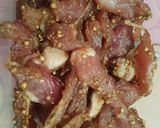 รูปขั้นตอนการทำที่ 5 ของ หมูแดดเดียวทอด