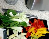 A picture of step 1 of My Chicken Noodle Stirfry 😘.
