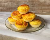 Foto del paso 6 de la receta: 🧀Muffins salados de queso o pancitos de queso #singluten 🧀5 ingredientes 3 pasos ⚡⚡⚡