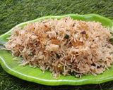 A picture of step 3 of Garlic fried rice.