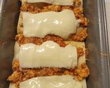 A picture of step 10 of Lasagna roll.