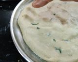 गव्हाच्या पिठाचा वेज पिझ्झा (veg pizza recipe in marathi) रेसिपी स्टेप 6 फोटो 