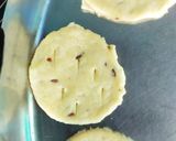 A picture of step 3 of Farsi puri.