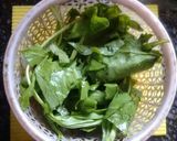 A picture of step 1 of Spinach dosa.
