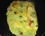 Foto langkah ke 5 dari resep Bekal Anak Praktis, Omelet gulung dan Nasi kangkung.