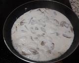 Foto del paso 4 de la receta Chuletas de cerdo con salsa de champiñones