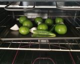 A picture of step 3 of Salsa Verde (Tomatillo Sauce).