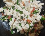 Foto del paso 3 de la receta: Salteado vegano de tofu y espárragos