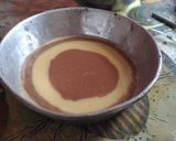 A picture of step 4 of Zebra cake.