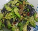 Foto langkah ke 5 dari resep Tumis bunga turi.