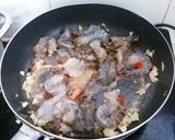 Hình bước làm 3 của món Tôm rim mặn