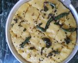 A picture of step 2 of Khaman dhokla.
