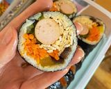 Hình bước làm 3 của món Gimbap chuẩn vị Hàn