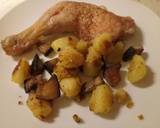 Crispy chicken with sautéed potatoes and porcini mushrooms recipe step 4 photo