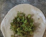 A picture of step 2 of Coriander paratha.