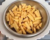 A picture of step 1 of Yam Fry.