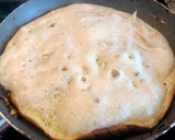 Foto del paso 4 de la receta: Tortilla de cebolla 🧅