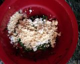 A picture of step 4 of Palak kofta curry.