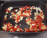 Foto del paso 1 de la receta: Fideuá negra