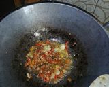 Foto langkah ke 2 dari resep Cah Kangkung Taucho.