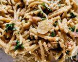 Foto del paso 5 de la receta: PASTA🍜,Perejíl🌿y Almendras, a la Carbonara...!
