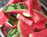 A picture of step 1 of Watermelon Punch#WeeklyJikoni Challenge.