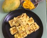 A picture of step 14 of Kolkata Special: Bhapa Aam-Sandesh/Mango Ice Cream Sandesh.