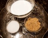 A picture of step 4 of Thandai.