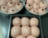 A picture of step 7 of Purple Sweet Potatoes Bread with butter&milk filling.