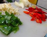 Foto langkah ke 4 dari resep Ayam kentang lada hitam.