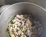 Foto del paso 2 de la receta: Risotto de pollo y hongos súper fácil
