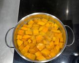 A picture of step 2 of Vegan cheese sauce.