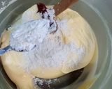 Foto langkah ke 3 dari resep Marmer Cake.