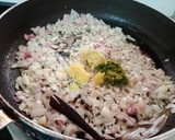લહસૂની પાલક ખીચડી (Lahsuni Palak Khichdi Recipe In Gujarati) રેસીપી સ્ટેપ3ફોટો
