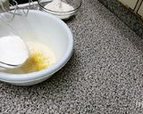 Foto del paso 2 de la receta: Magdalenas de limón con un huevo