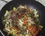Egg fried noodles recipe step 6 photo